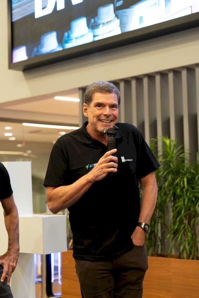 Com avanço da inteligência artificial, população terá mais tempo para investir em bem-estar, diz fundador da Bodytech